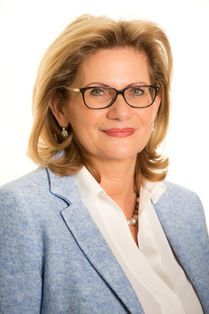 Regina Aichinger 